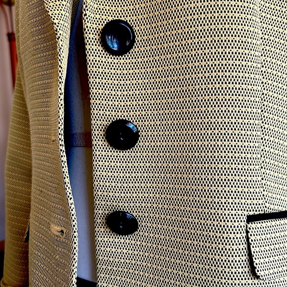 Item # 156 Tweed Blazer - Picture 2 of 6